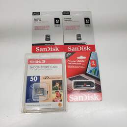 Lot of 4 PC and Camera Flash Media Flash USB Drive and Memory Cards