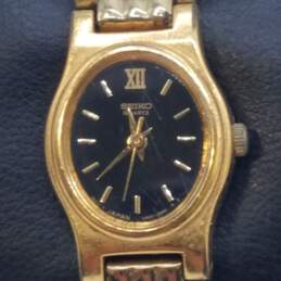 Seiko 16mm Case Gold Tone Classic Ladies stainless steel quartz watch