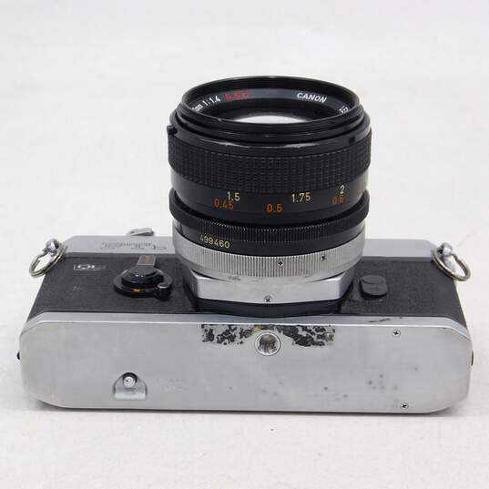 Canon AE-1 Program SLR 35mm Film Camera W/ Lenses Flash Manual Case Accessories image number 6