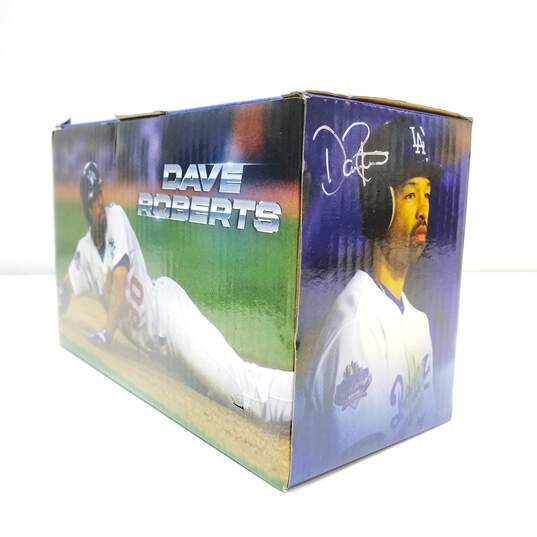 Los Angeles Dodgers MLB Dave Roberts and Dustin Mayday Bobblehead Collection image number 8