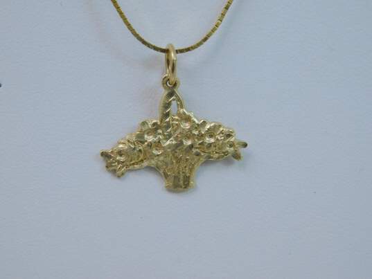 Romantic 14k Yellow Gold Flower Boquet Pendant Necklace 3.4g image number 4