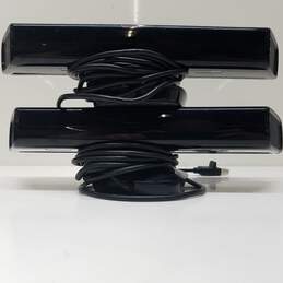 Pair of Xbox 360 Kinect Sensors For Parts/Repair alternative image