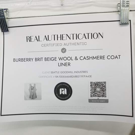 AUTHENTICATED Burberry Brit Beige Wool & Cashmere Coat Liner image number 5