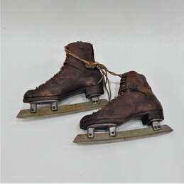 Antique/Vintage Starr Mfg. Co. The G.B. Skate Leather Ice Skates