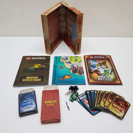 LEGO Ninjago Battle Box, Book, Game, Minifigure image number 2