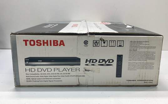 Toshiba HD DVD Player HD-A2C image number 3