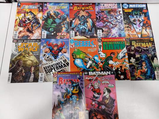 Lot of 12 DC Comic Books image number 1