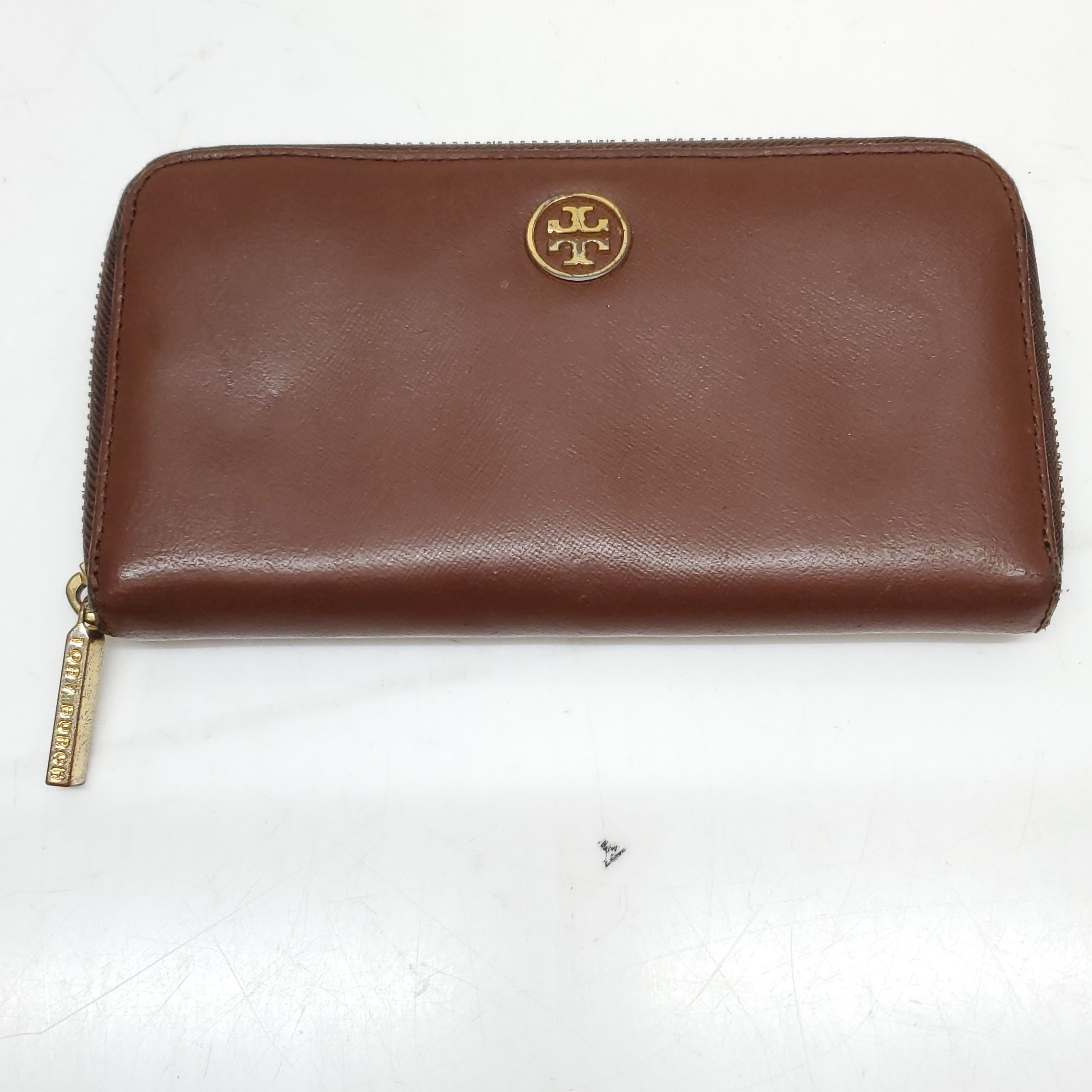 Tory Burch authentic, frog 🐸 coin purse, Women's Fashion, Bags & Wallets,  Wallets & Card Holders on Carousell
