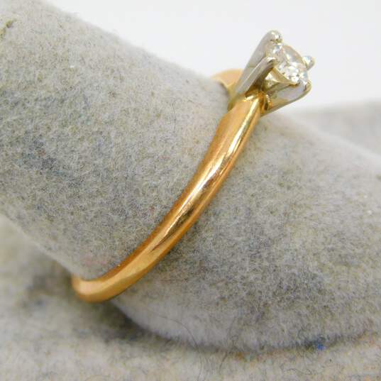 14K Yellow Gold 0.21 CT Round Diamond Solitaire Ring 2.0g image number 4