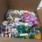 9.5lb Lot of Various Building Blocks and Pieces image number 1