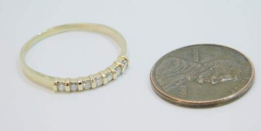 14K Yellow Gold 0.14 CTTW Round Diamond Multi Stone Ring 1.4g image number 4