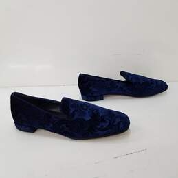 Stuart Weitzman Arky Flats Loafer Embossed Navy Velvet Size 5.5M alternative image