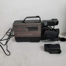 Vintage Sylvania High Shutter CCD Video Recorder VHS with Case alternative image
