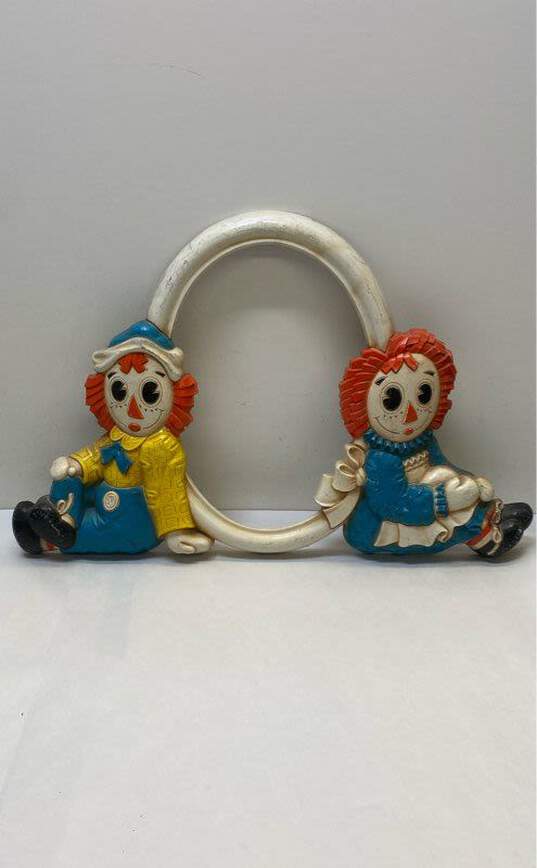 Bobbs Merrill Company Resin Frame Raggedy Ann And Andy Vintage 1970's image number 1