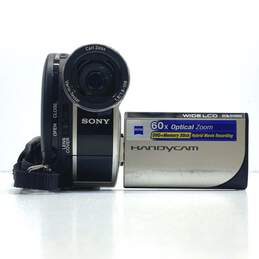 Sony Handycam DCR-DVD650 DVD-R Camcorder alternative image