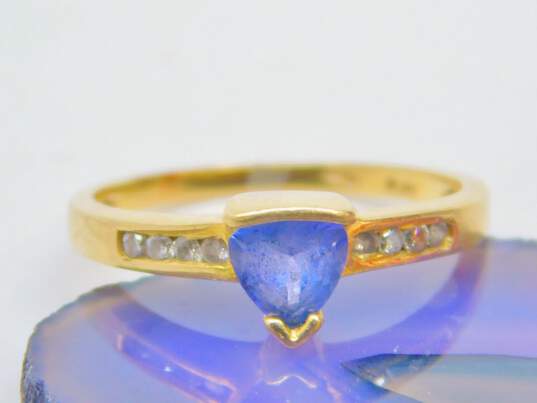 Elegant 14K Yellow Gold Tanzanite & Diamond Accent Ring 2.0g image number 1
