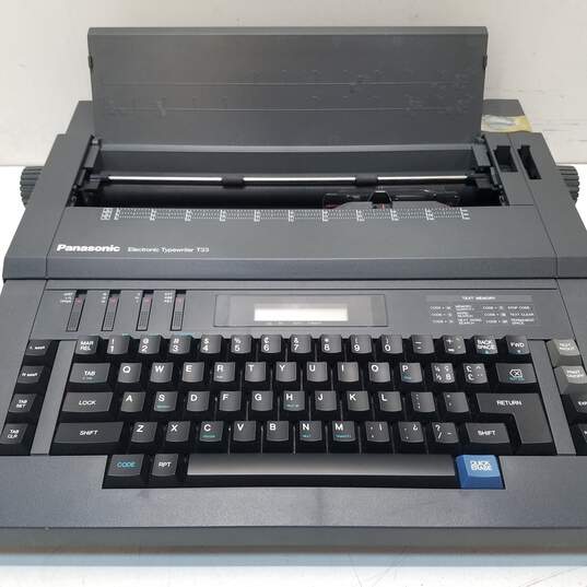 Vintage Panasonic RK-T33 Electronic Typewriter image number 2