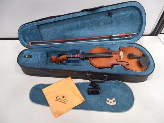 Mendini MV300 1/2 Violin w/Case image number 1