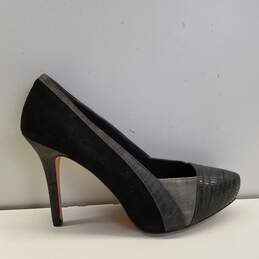 White House Black Market Black Suede and Leather Pump US 8