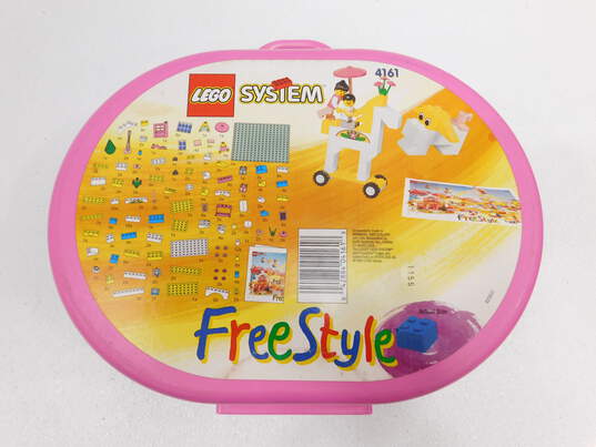 Vintage Freestyle Set 4161: Girl's Freestyle Suitcase, 6+ in Pink Case image number 4