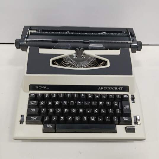Royal Aristocrat Typewriter & Case image number 1