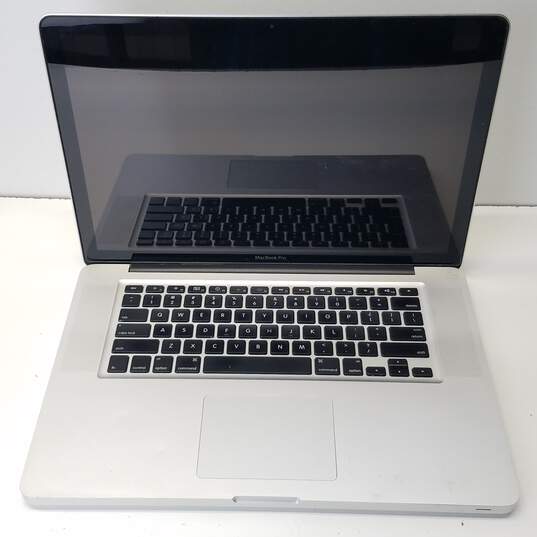 Apple MacBook Pro 15-inch (A1286) No HDD - For Parts image number 1
