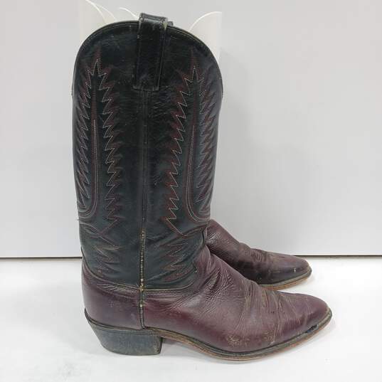 Men's Brown Cowboy Boots Size 9.5 image number 3