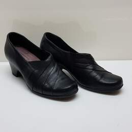 Clacks Black Leather Heels Women's Size 6M