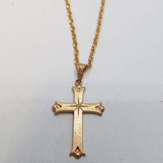 14K Gold Cross Pendant Necklace 3.9g image number 3