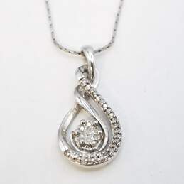 Sterling Silver Diamond Pendant 15 In Necklace 2.8g