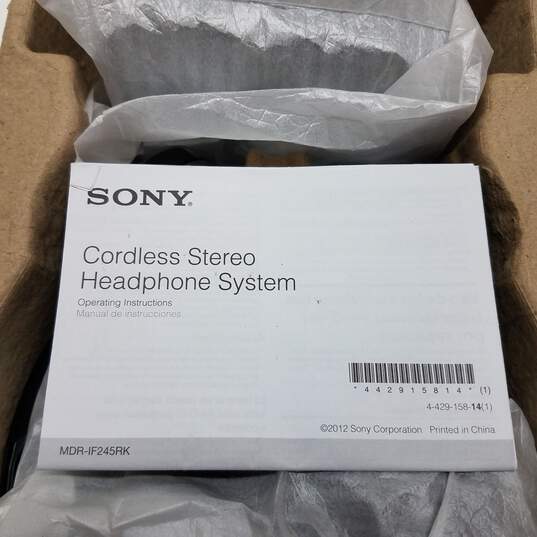 Sony cordless rechargeable headphones with charging dock and cords untested image number 3