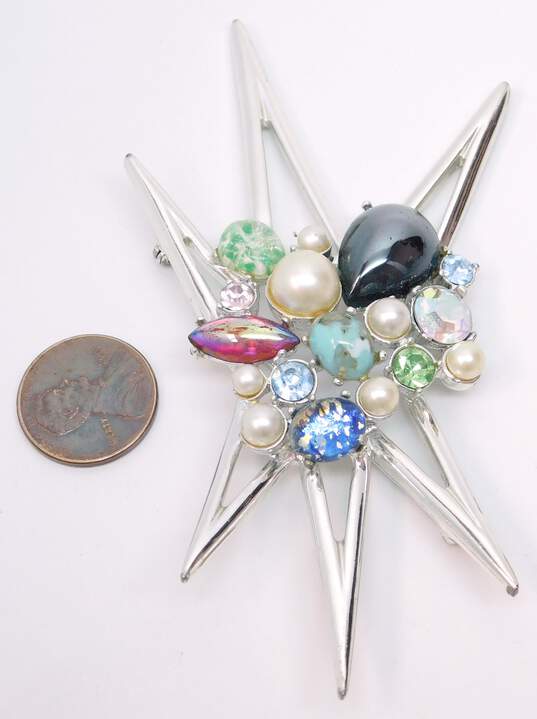 Vintage Emmons Silvertone Aurora Borealis Green Pink & Blue Rhinestones Dichroic Glass Cabochons & Faux Pearls Cluster Star Statement Brooch 33.5g image number 7