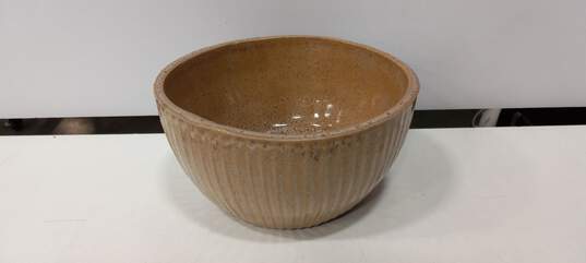 Beige Stoneware Bowl image number 1