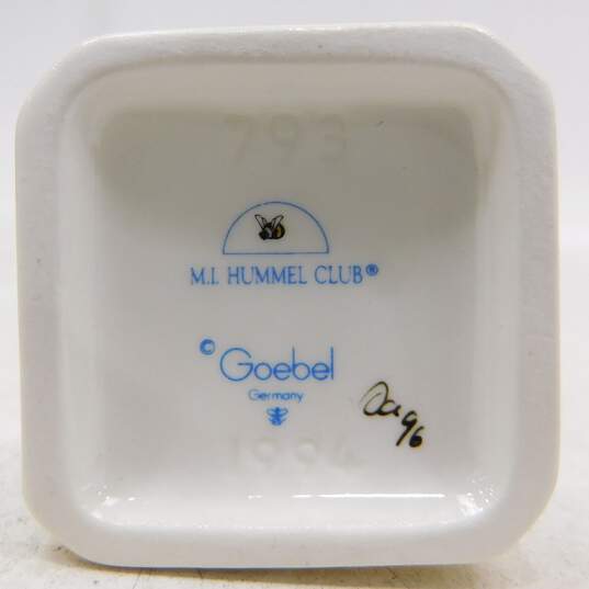 VNTG Hummel by Goebel Brand 014 Forever Yours and 1382 Pigtails Figurines w/ Original Boxes (Set of 2) image number 7