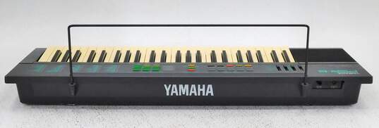 VNTG Yamaha Model PSR-6 Portable Electronic Keyboard w/ Power Adapter and Sheet Music Stand (Parts and Repair) image number 9