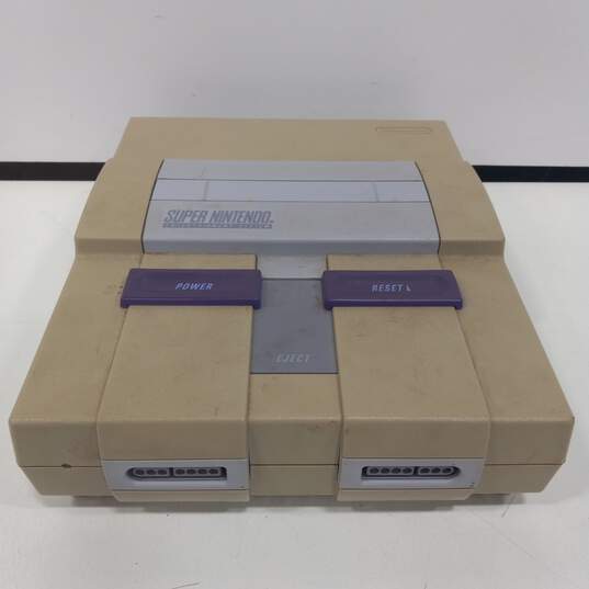Super Nintendo Entertainment System SNES Console With  Controller And Cords image number 5