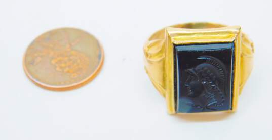 Vintage 10K Gold Carved Warrior Intaglio Onyx Rectangle Statement Ring 6.7g image number 5