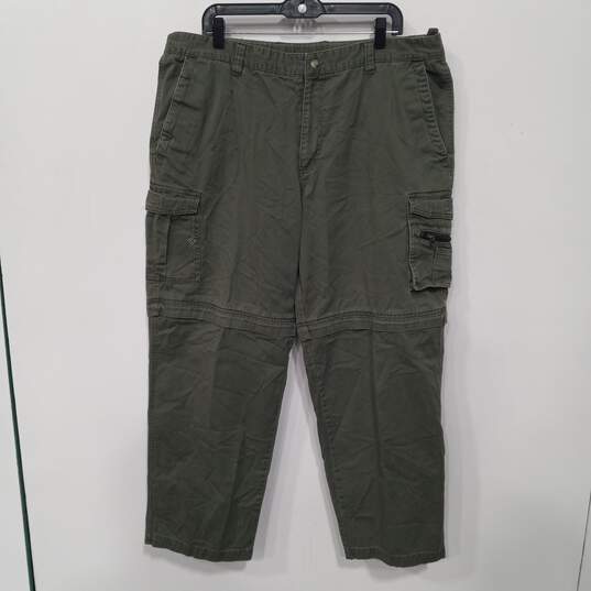 Columbia Green Convertible Hiking Pants Men's Size XL image number 1