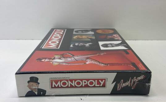 Collector's Edition - David Bowie Monopoly (NEW) image number 5
