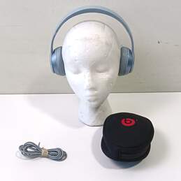 Beats By Dre Blue Wireless Solo Over the Ear Headphones & Case