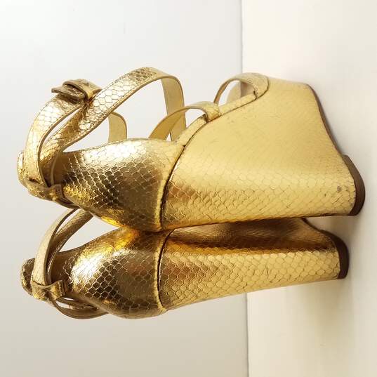 Michael Kors Platform Wedges Size 7, Gold image number 4