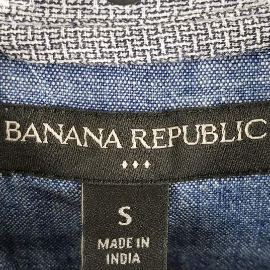 Banana Republic Men Shirt Blue S image number 3