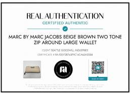 AUTHENTICATED MARC BY MARC JACOBS TWO TONE ZIP AROUND LARGE WALLET 8x4x1in alternative image