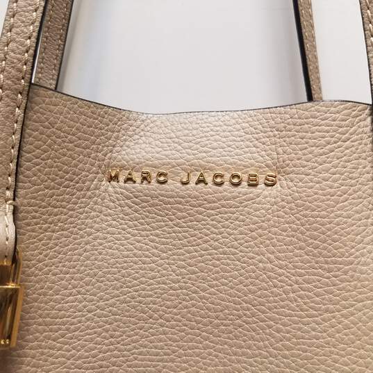 Marc Jacobs Leather Padlock Tote Taupe image number 2