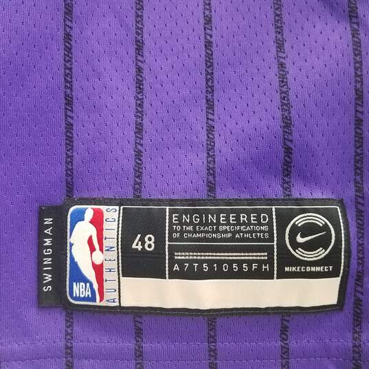 Nike Men's L.A. Lakers Lebron James #23 Purple Pin Striped Jersey Sz. L image number 4