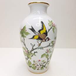 Franklin Porcelain  The Woodland Bird 11.5 inch H Table Vase