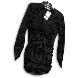 NWT Womens Black Velvet Long Sleeve V-Neck Draped Bodycon Dress Size M