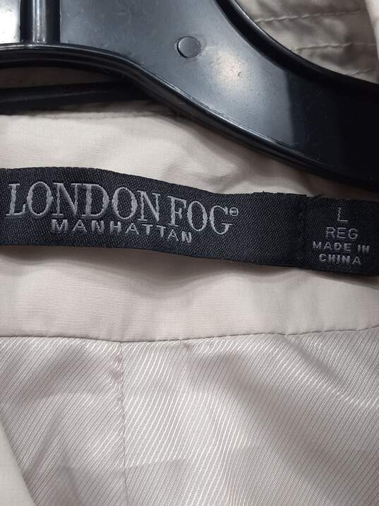 Men’s London Fog Belted Trench Coat Sz L image number 2