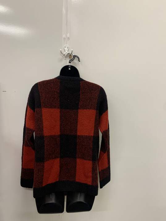 Women's Black/Red Plaid Long Sleeve Sweater SZ S/P image number 2