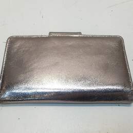 Kenneth Cole Whitney Silver Metallic Bifold ID Card Organizer Wallet alternative image